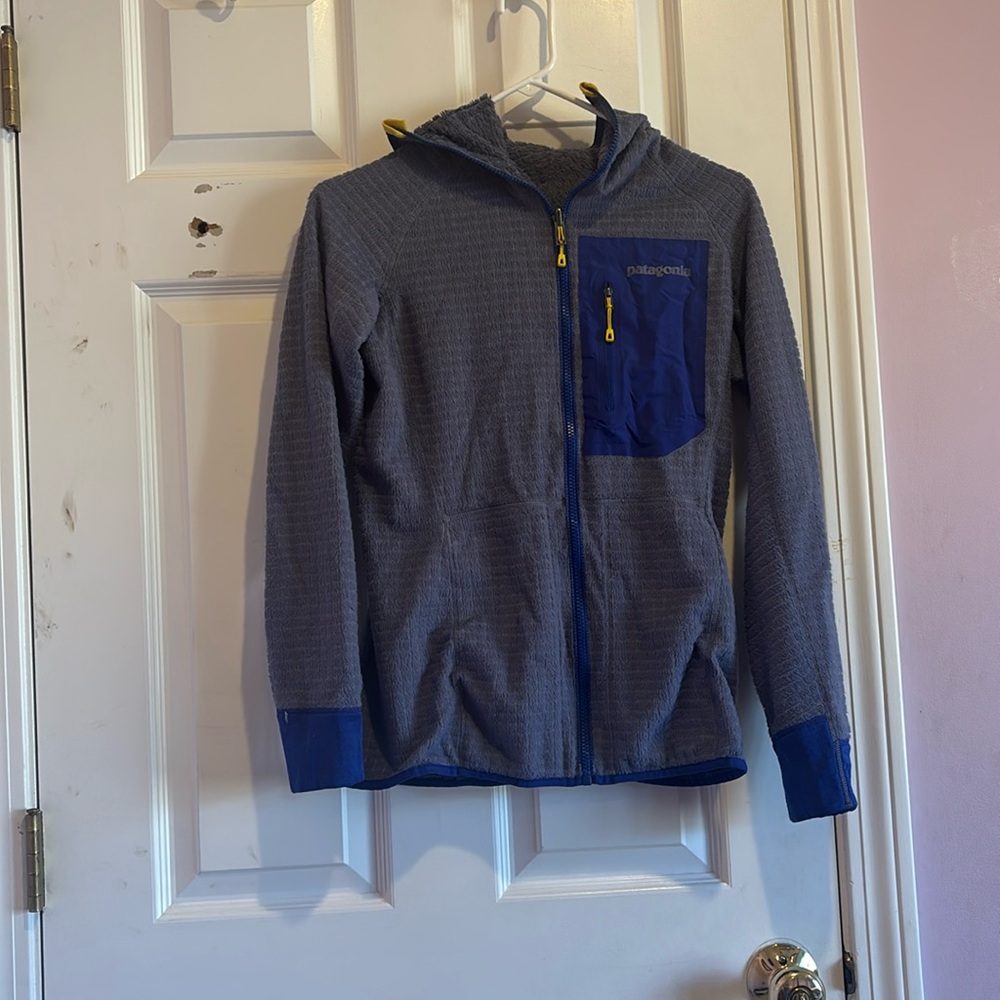 Patagonia R3 women’s size XS